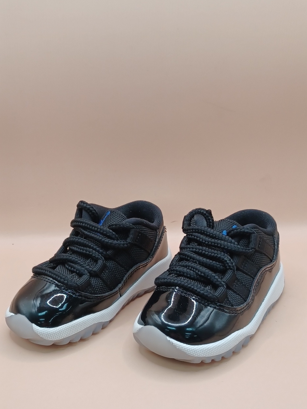 Nike Jordan 11 Retro Low Shoes-Black/White Toddler Size 7C US FV5120-004